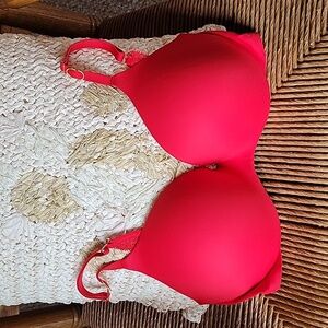Victoria's Secret,  red, back lace bra, 34DD